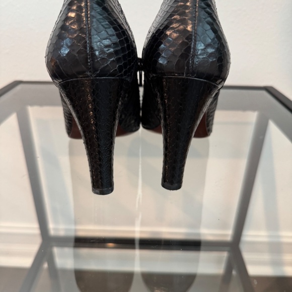 FRYE Ava Pump Snakeskin Black Ankle Boots w/side zip Size 10 - Picture 6 of 16